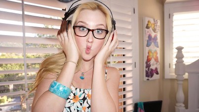 TeenFidelity-She Cant Take It Samantha Rone